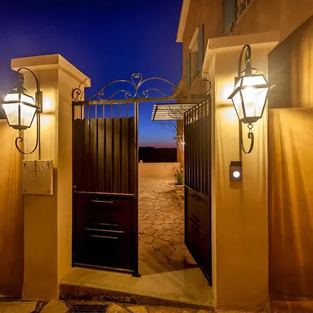 Achillion Casa Conti 1840 וילה *
