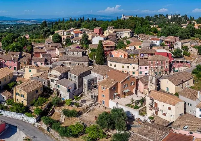 Achillion Casa Conti 1840 Βίλα Γαστούρι