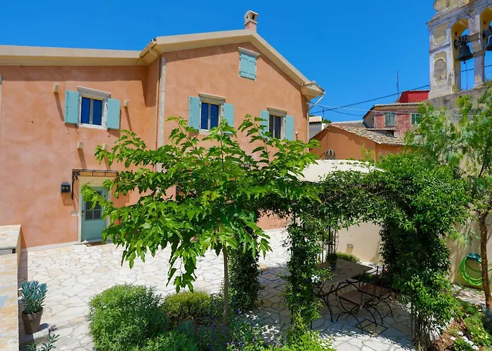 Achillion Casa Conti 1840 *