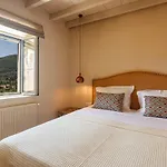Achillion Casa Conti 1840 Gastouri (Corfu)