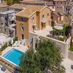Achillion Casa Conti 1840 Gastouri (Corfu)