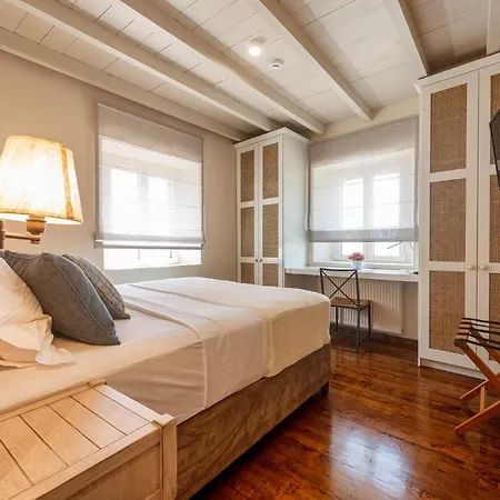 Achillion Casa Conti 1840 Gastouri (Corfu)