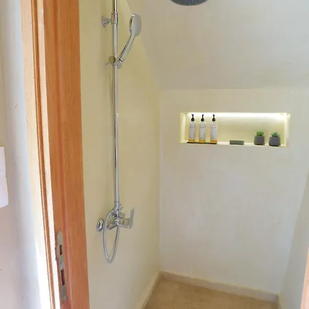 Achillion Casa Conti 1840 Vila