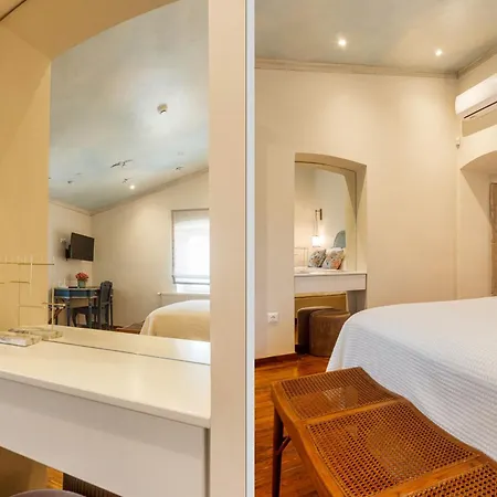 Villa Achillion Casa Conti 1840 *