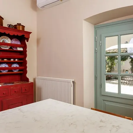 Achillion Casa Conti 1840